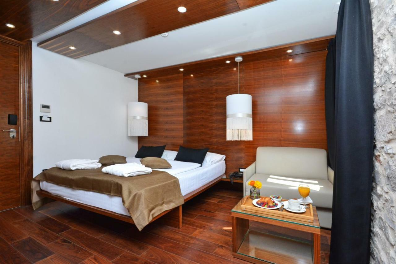 Jupiter Luxury Hotel